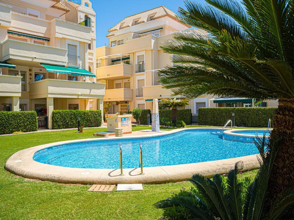 Apartment With Pool In Urb Medina Del Sol Дения Экстерьер фото